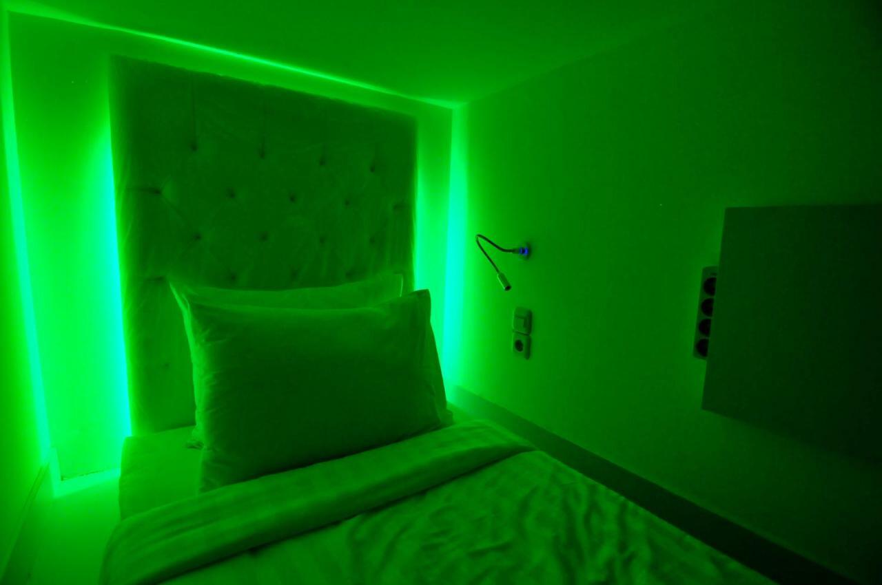 Capsule Hostel Old Batavia Jakarta Ngoại thất bức ảnh